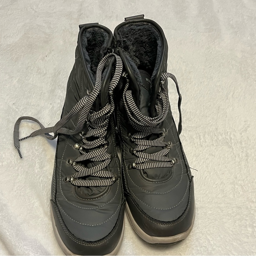 Skatie Gray Faux Fur Lined Boots